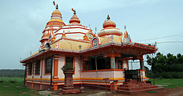 parra-mahadev-temple